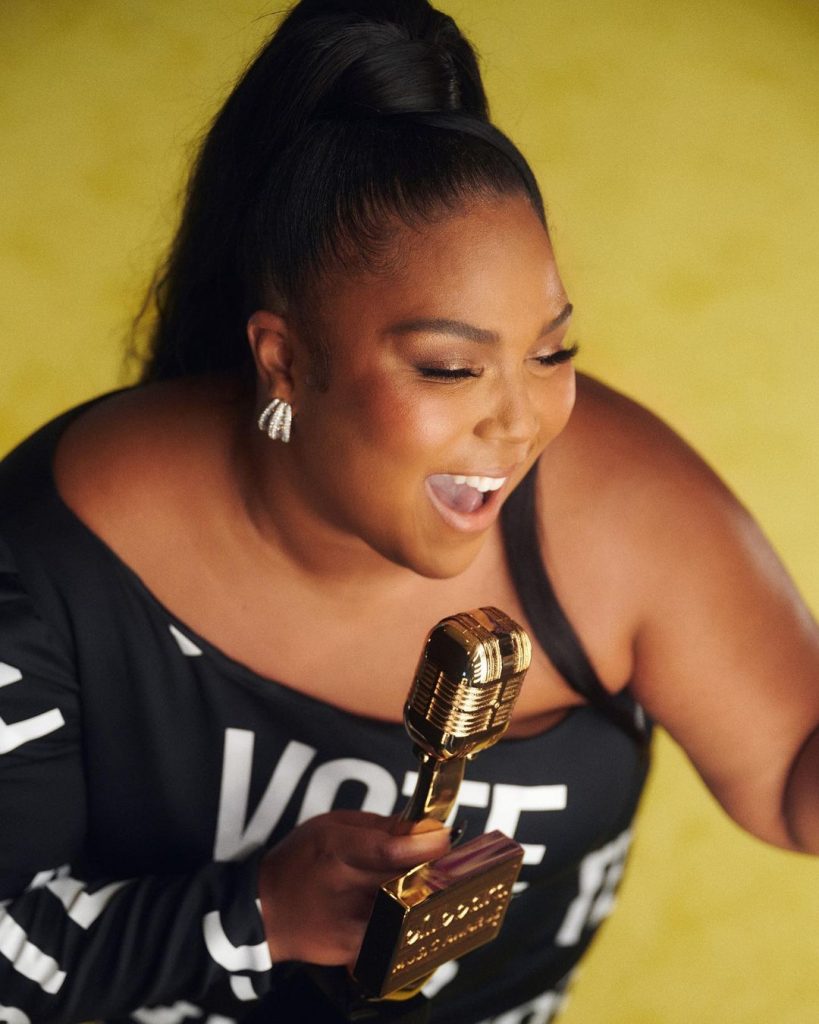Lizzo en los Billboard Music Awards 2020