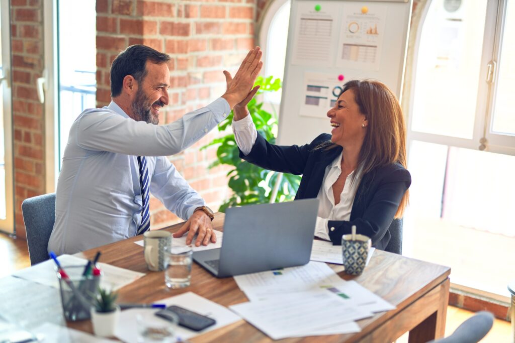 Buen equipo en los negocios